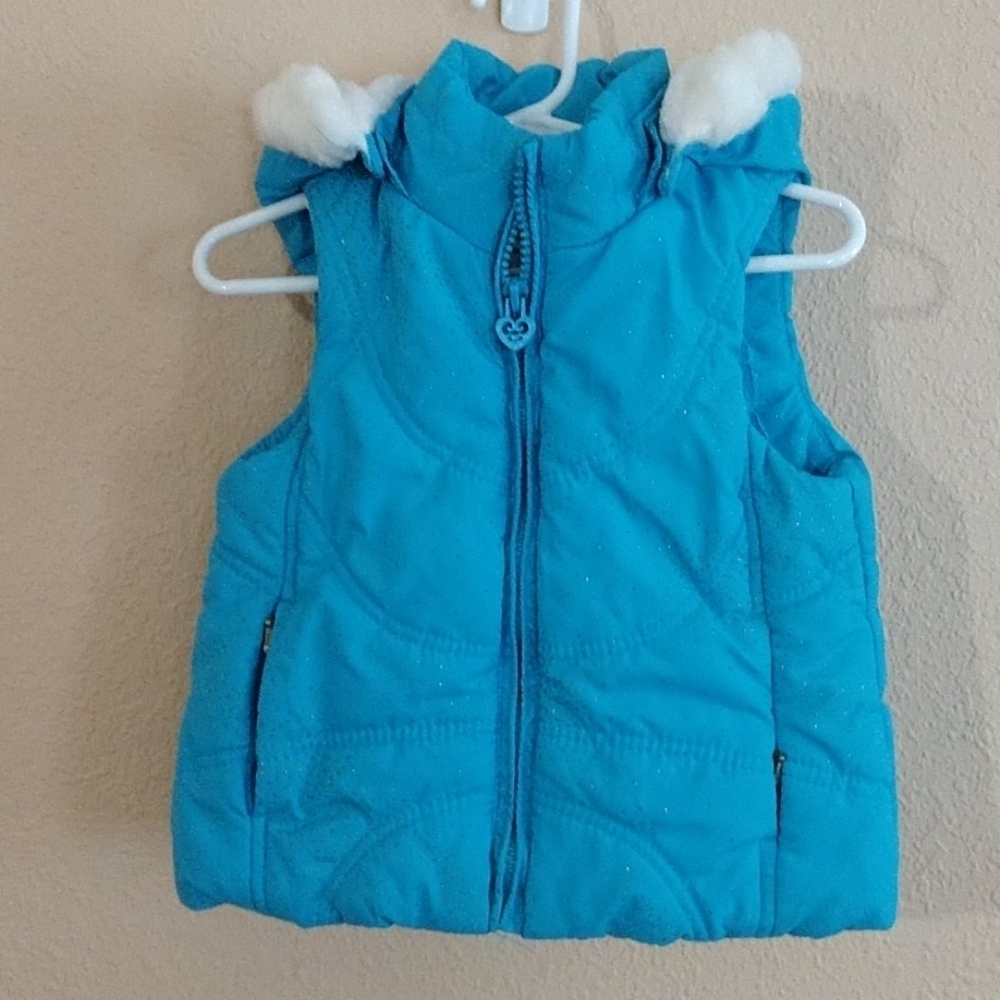 Children's Place Girls Hooded Vest Size 18M